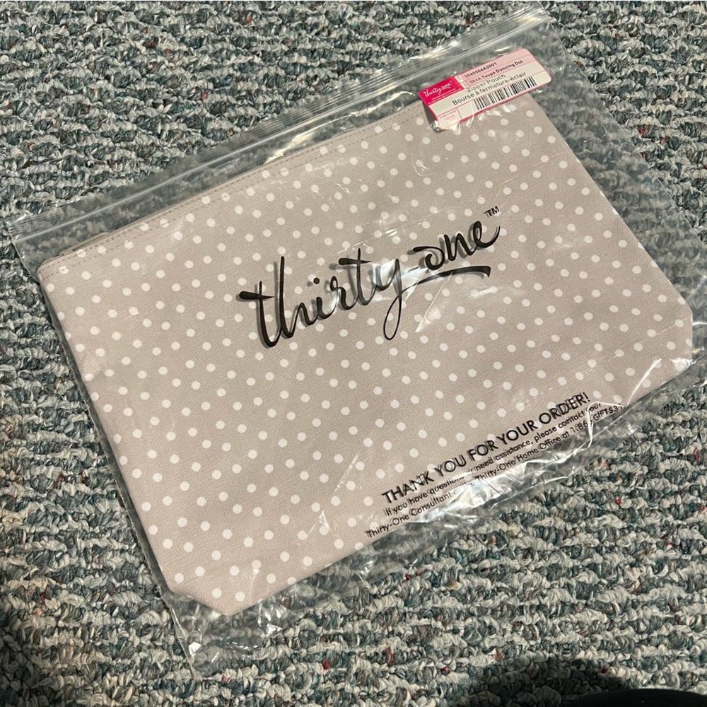 Thirty-One Zipper Pouch